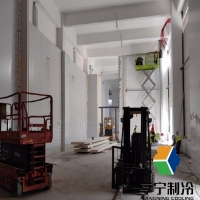 想建一個(gè)冷庫需啥材料多少錢？材料清單與成本影響因素深度解析